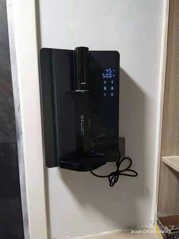 家用凈水器廠家凱菲勒，暖陽公益，為敬老院免費贈予凈水器